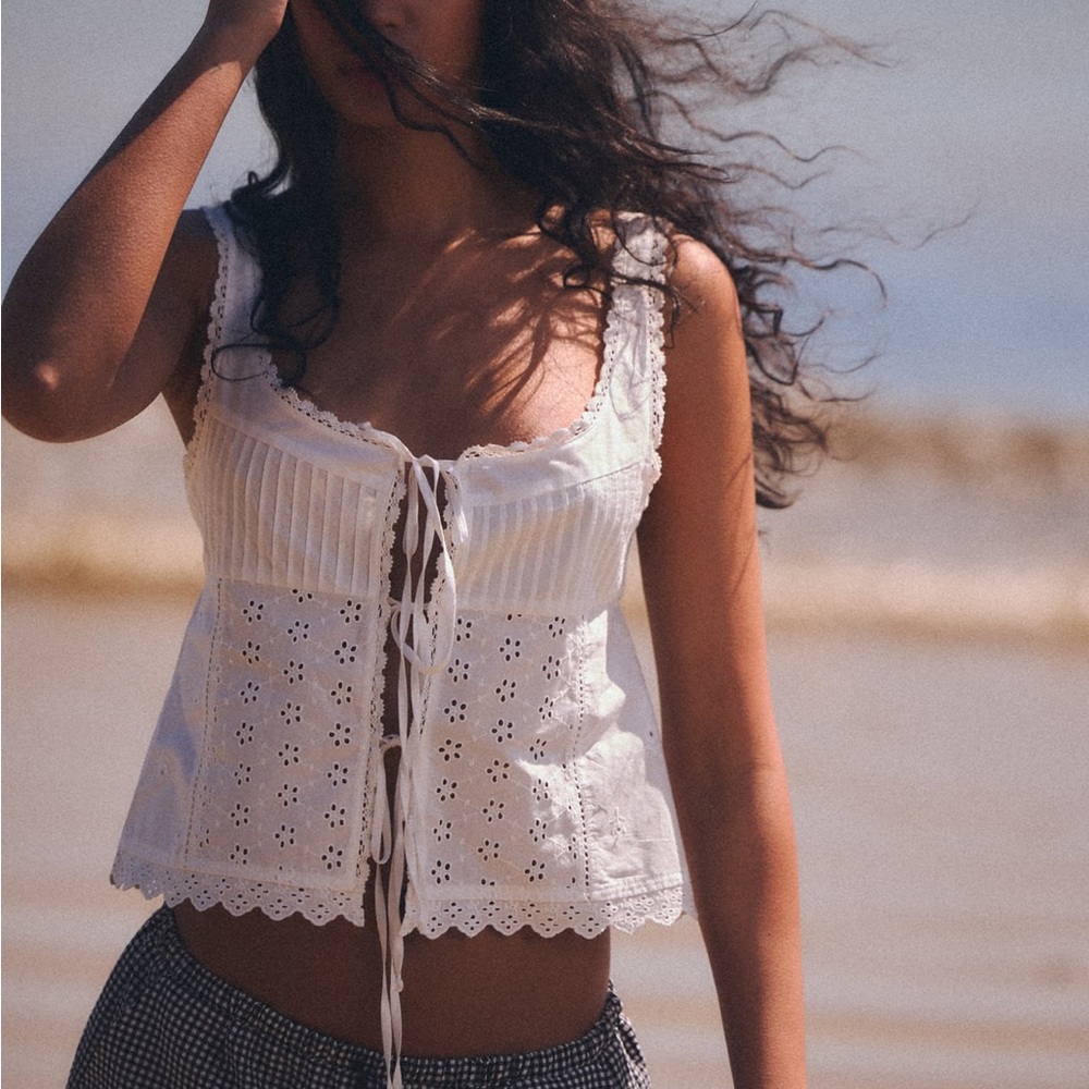 ZARA White Embroidered Top